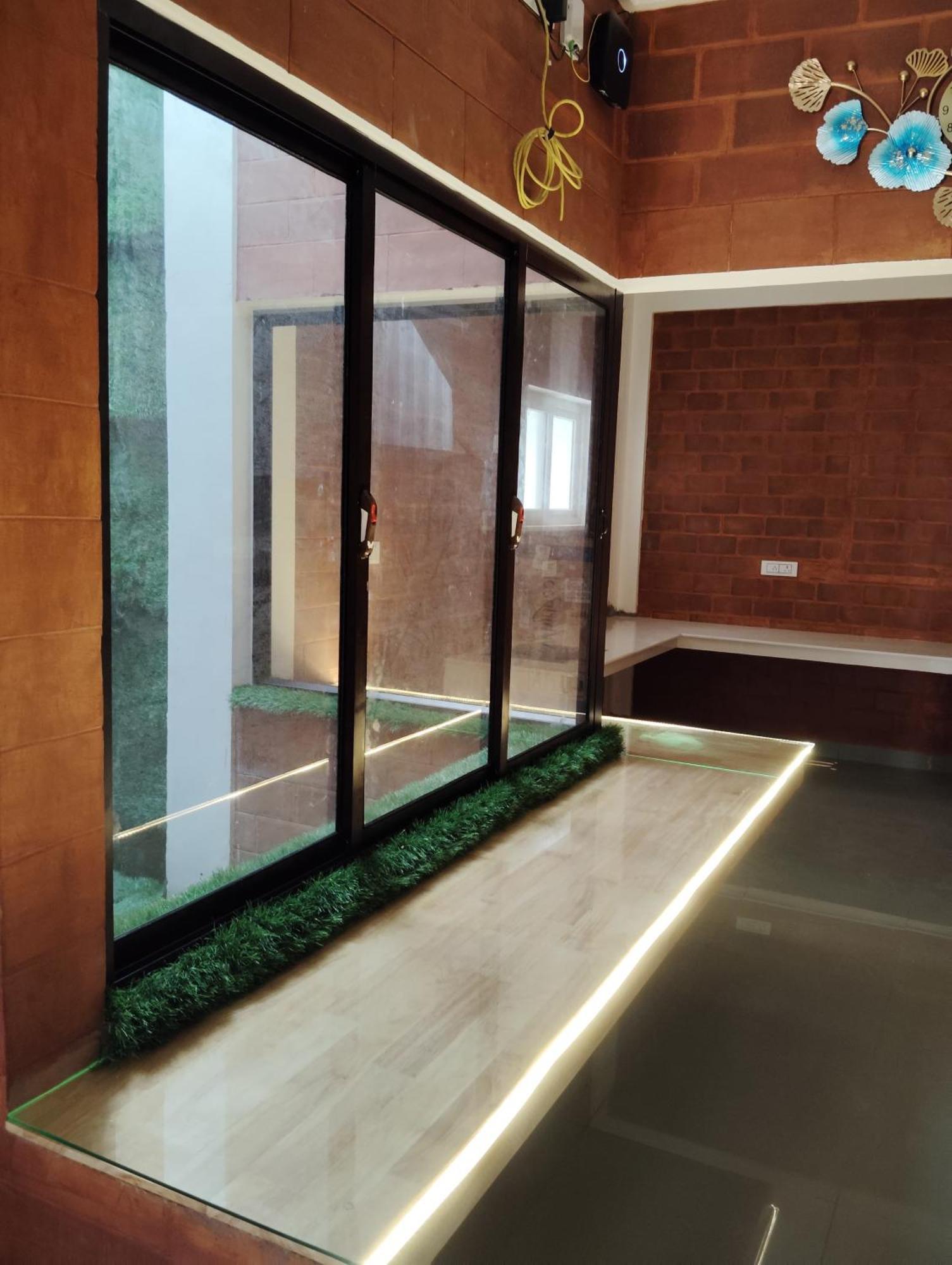 Crimson Villa Puduccseri Kültér fotó